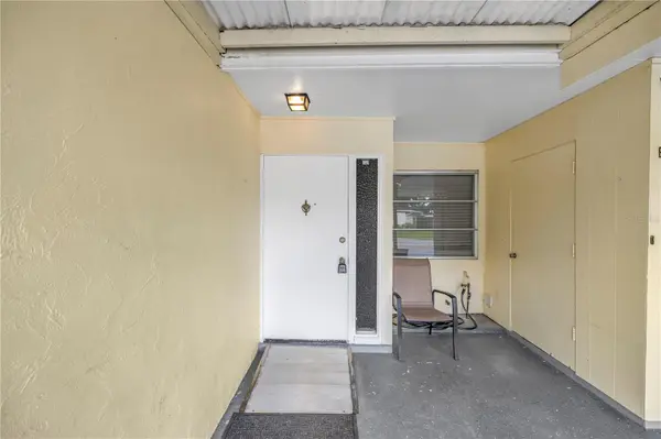 6232 GREEN VIEW CIR #66, Sarasota, FL 34231