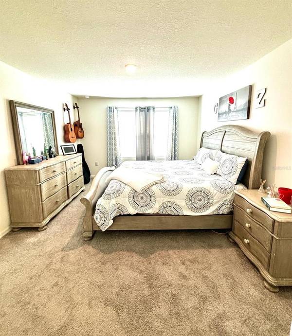 2174 NW 246TH TER, Newberry, FL 32669