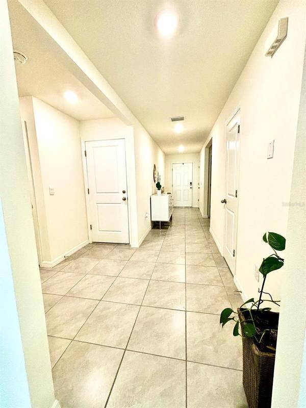 2174 NW 246TH TER, Newberry, FL 32669
