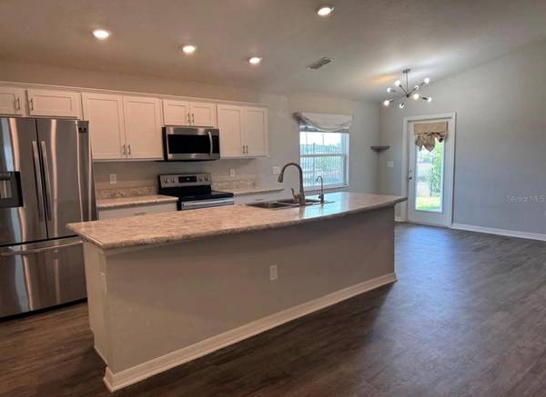 1100 ZION DR, Haines City, FL 33844