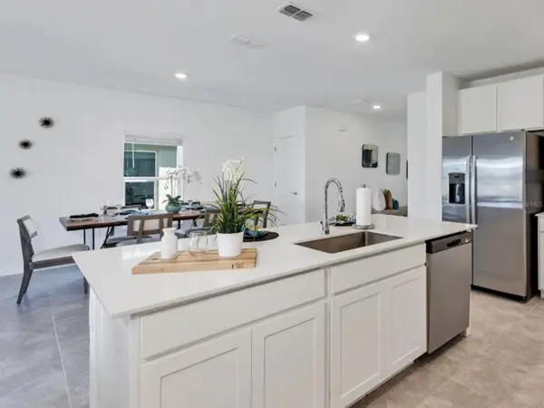 11412 RADIANT SHORE LOOP, San Antonio, FL 33576