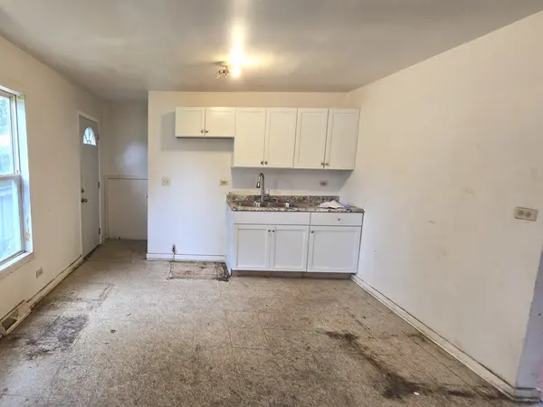 168 W 156th PL, Harvey, IL 60426