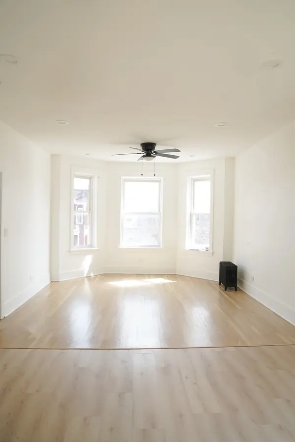 154 N Lamon AVE, Chicago, IL 60644