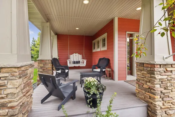 2934 Bobcat TRL NW, Prior Lake, MN 55372