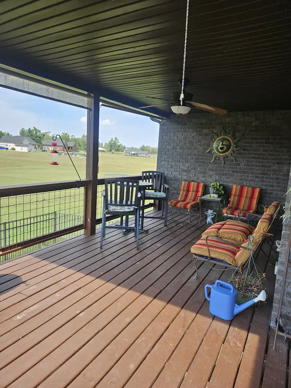 176 Arlis Gene Cir, Lafayette, TN 37083
