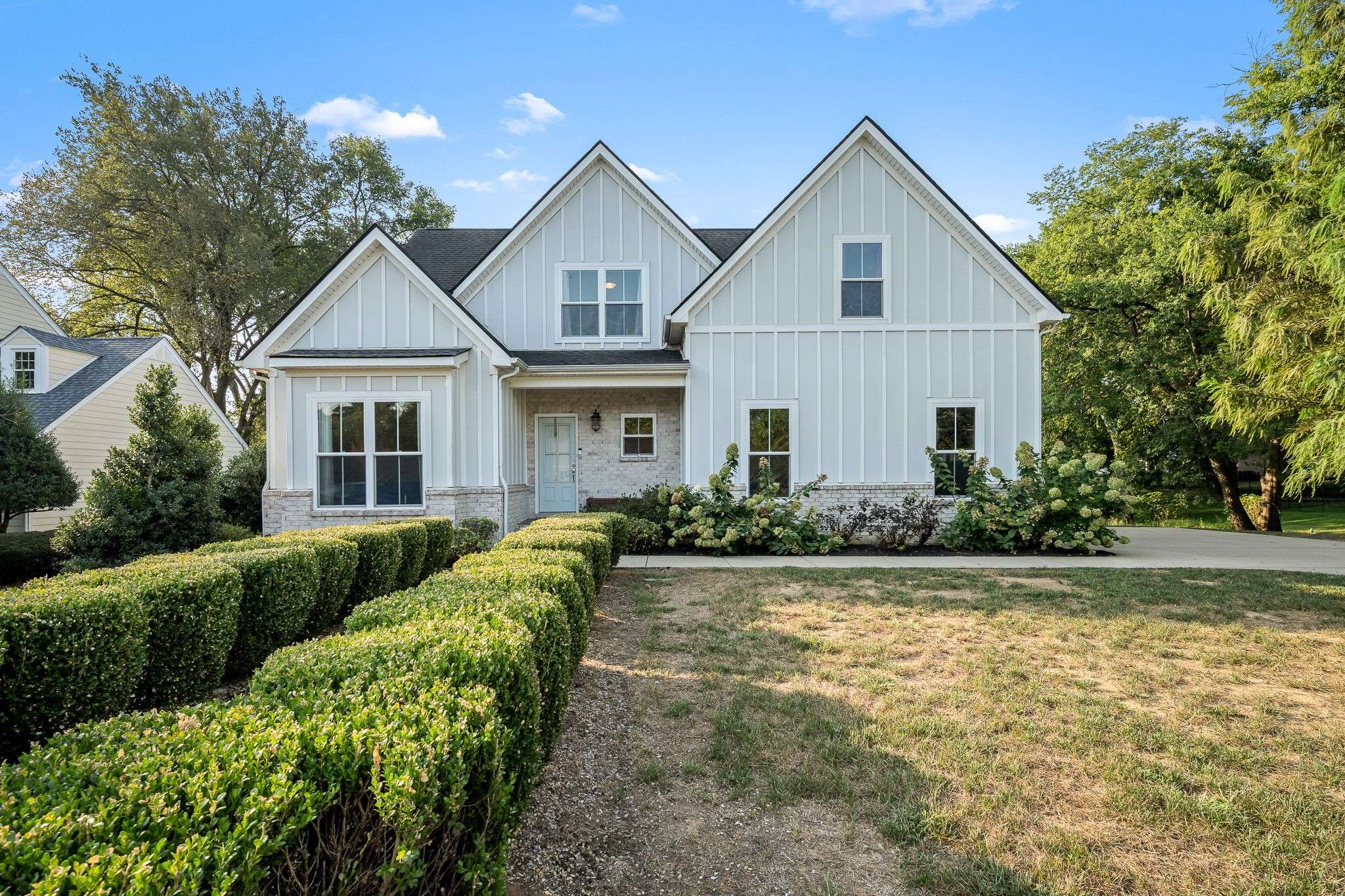 2106 Windsor St, Murfreesboro, TN 37130