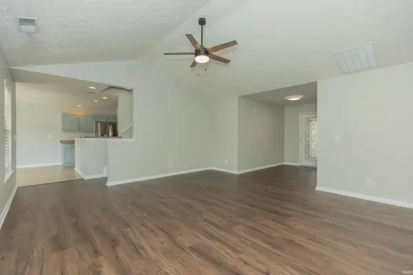 10212 Anchor WAY, Evansville, IN 47725