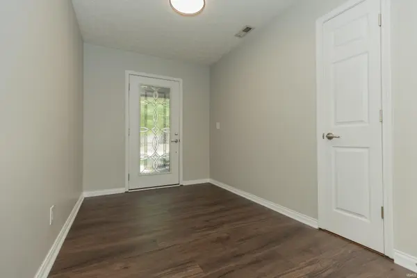 10212 Anchor WAY, Evansville, IN 47725