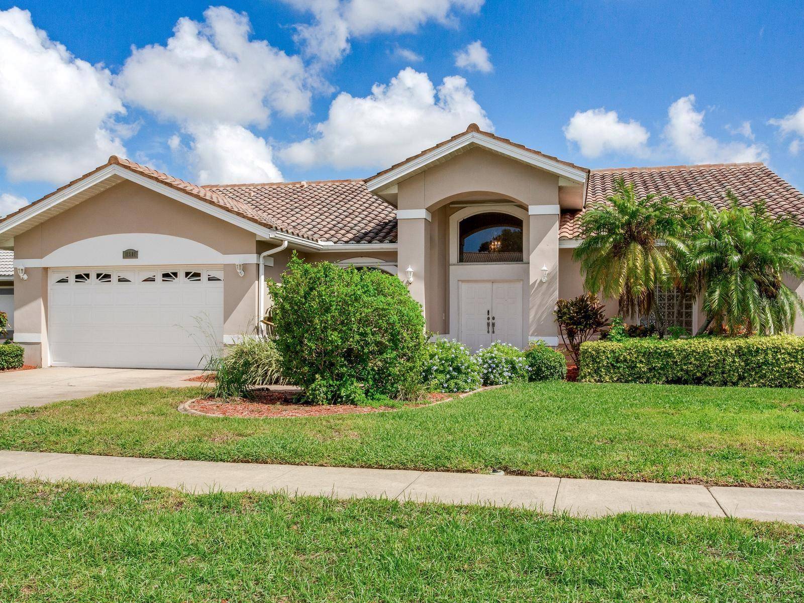 11581 SHELLY CIR, Seminole