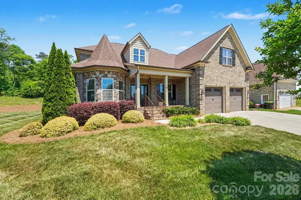 489 Lotus CT, Lewisville, NC 27023