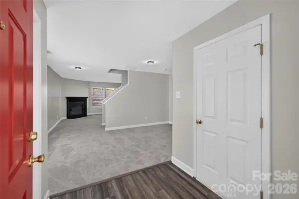 2629 Stream Bank DR, Charlotte, NC 28269