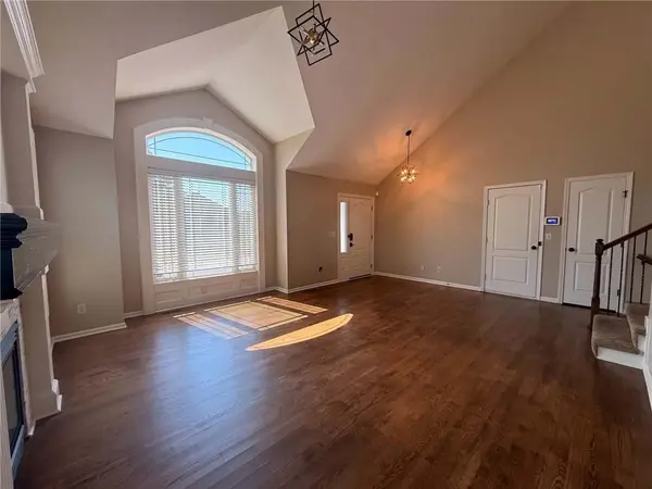 7912 NE 111th ST, Kansas City, MO 64157