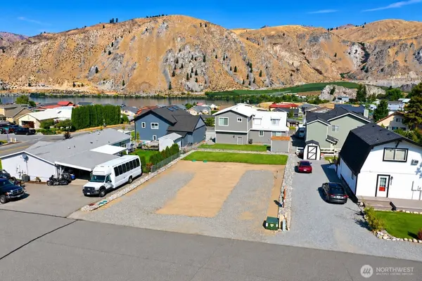 125 E Entiat DR, Orondo, WA 98843