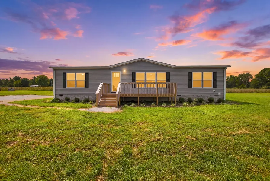 943 Hwy 64 West, Lawrenceburg, TN 38464