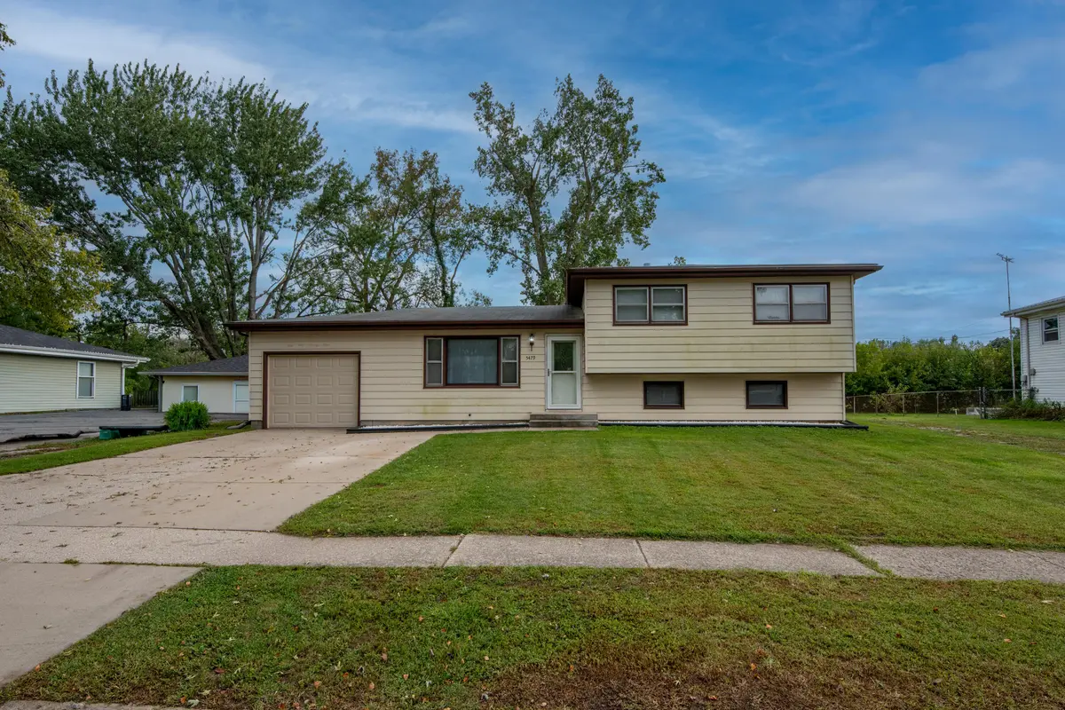 5479 Boulder AVE, Portage, IN 46368