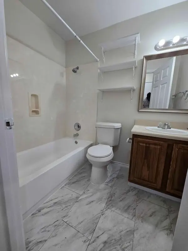12709 Sky Harbor DR, Del Valle, TX 78617