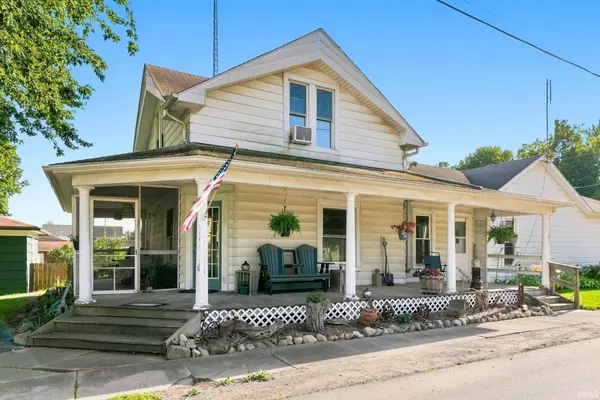 103 W Wayne ST, Pierceton, IN 46562