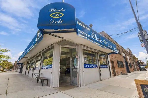 35-04 43 AVE, Long Island City, NY 11101