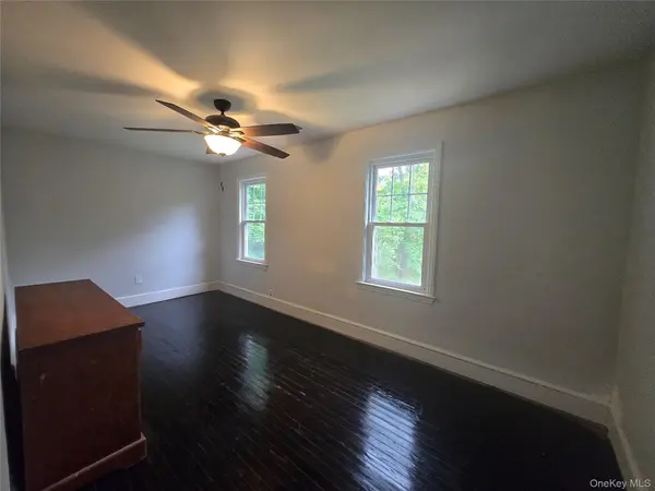 279 Reservoir RD #1, Goshen, NY 10924
