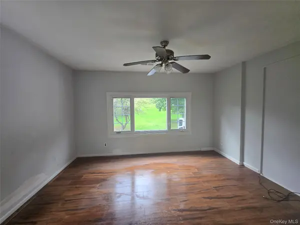 279 Reservoir RD #1, Goshen, NY 10924
