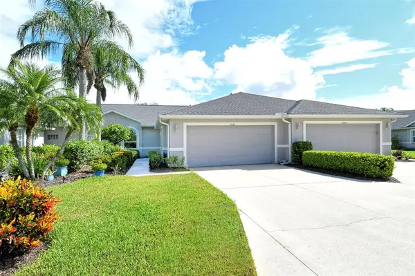 4951 CHASE OAKS DR, Sarasota, FL 34241