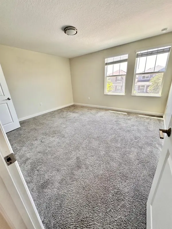 11815 CAMPFIRE STORY LN, Orlando, FL 32832