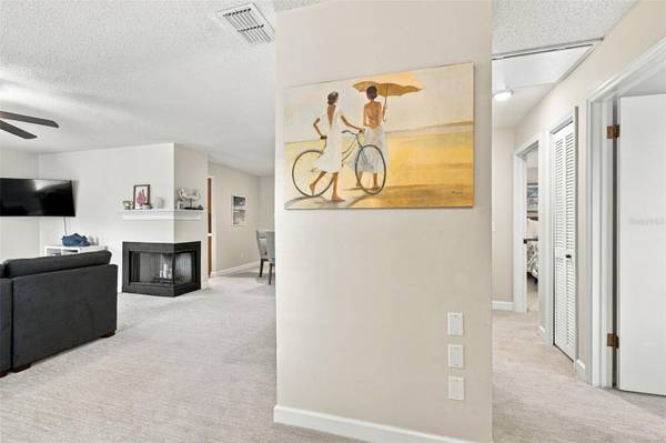 13036 VILLAGE CHASE CIR #13036, Tampa, FL, 33618 photo 7