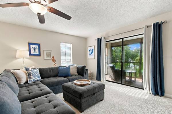 13036 VILLAGE CHASE CIR #13036, Tampa, FL, 33618 photo 10