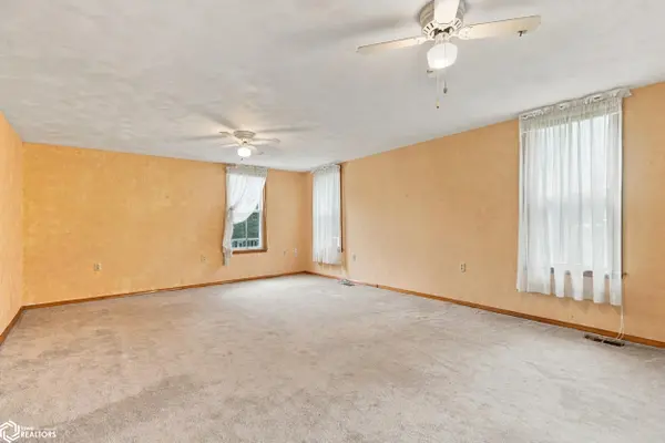 2545 Garth AVE, Mount Pleasant, IA 52641