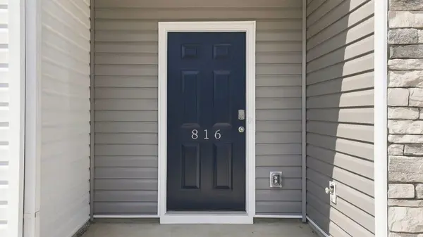 816 Embark CIR, Greer, SC 29651