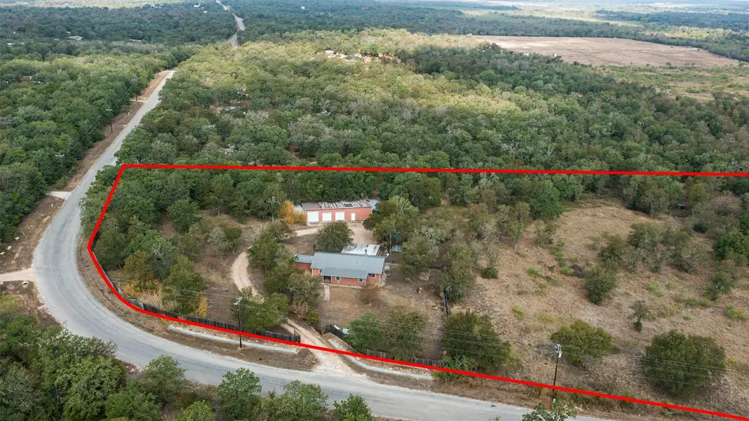 212 Thousand Oaks DR, Cedar Creek, TX 78612