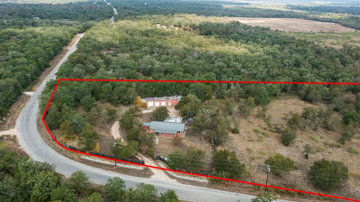 212 Thousand Oaks DR, Cedar Creek, TX 78612