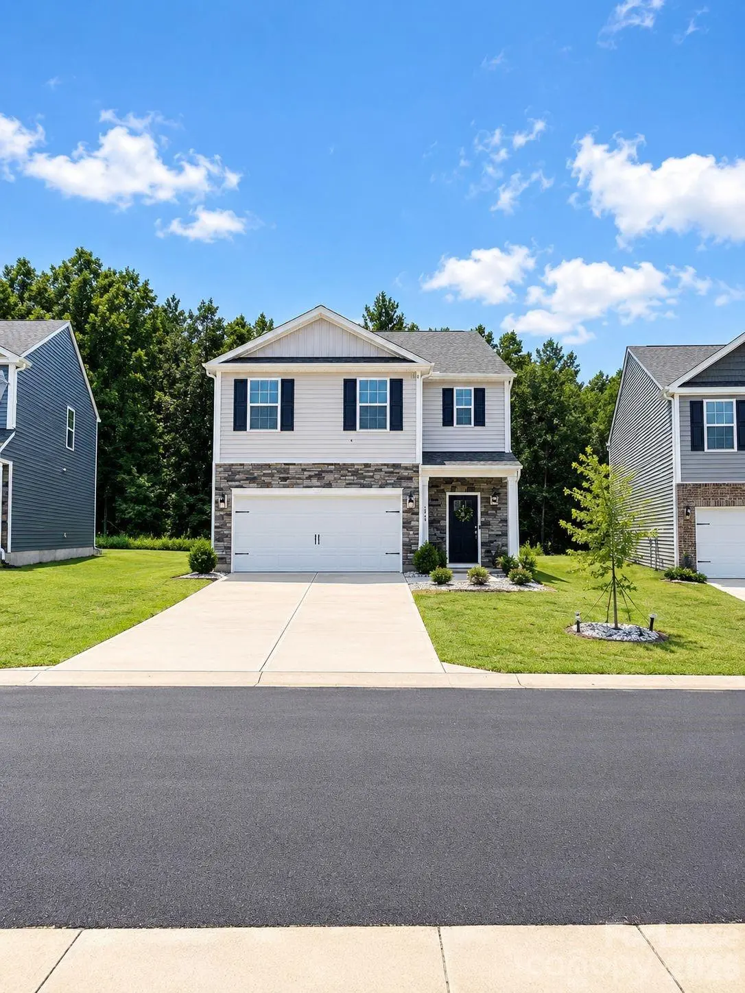 1330 37th Avenue LN NE, Hickory, NC 28601