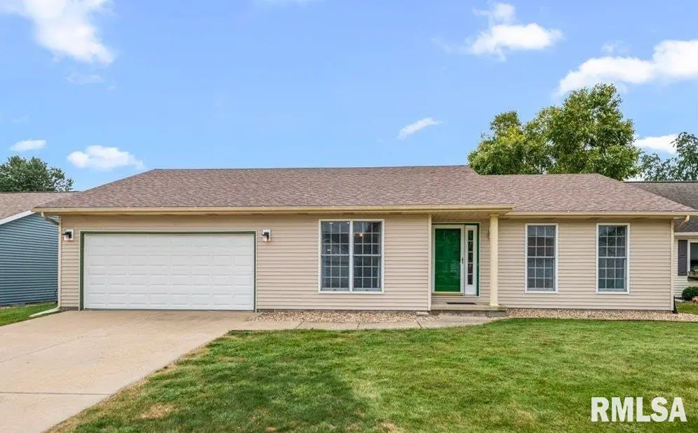 2616 Carl Prairie DR, Springfield, IL 62703