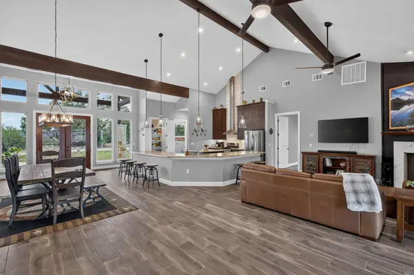 113 Jayhawk CT, Burnet, TX 78611
