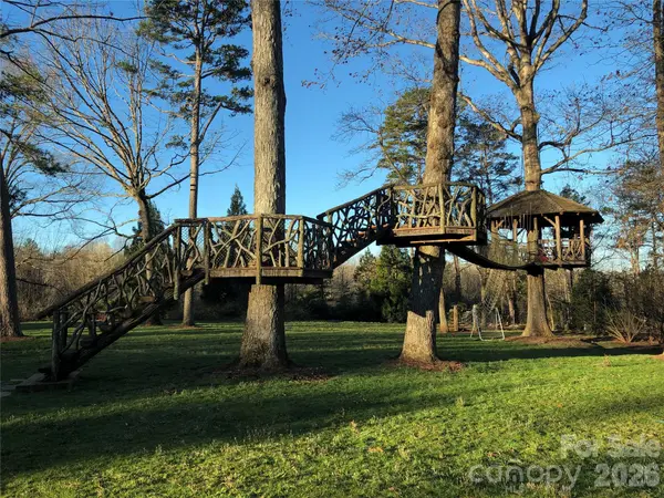 Address not disclosed, Hickory, NC 28601