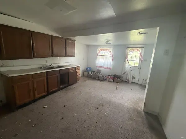 2710 Sycamore ST, New Castle, IN 47362