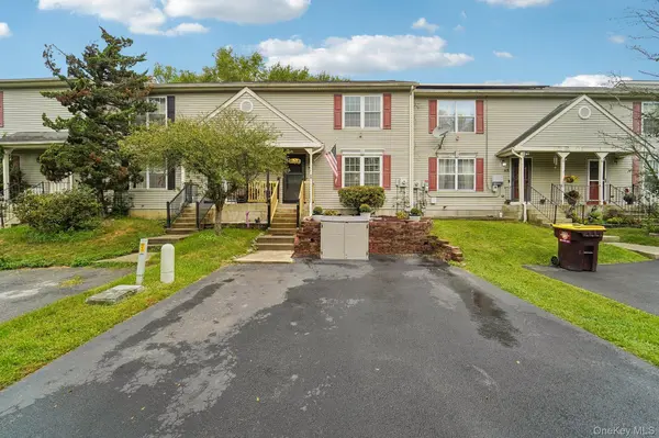 70 Darin RD, Warwick, NY 10990