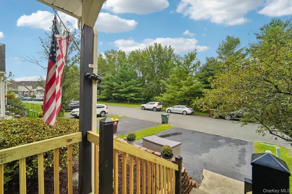 70 Darin RD, Warwick, NY 10990