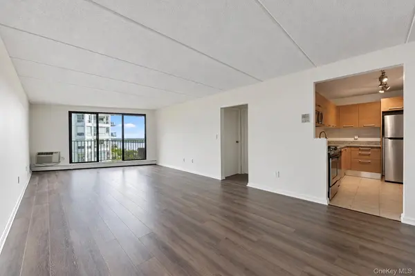 1155 Warburton AVE #7H, Yonkers, NY 10701