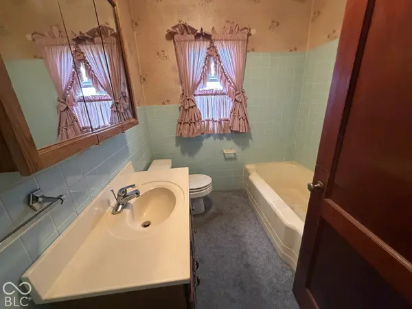 1203 N Lincoln ST, Greensburg, IN 47240
