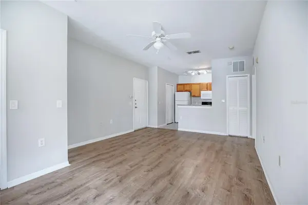 6137 METROWEST BLVD #106, Orlando, FL 32835