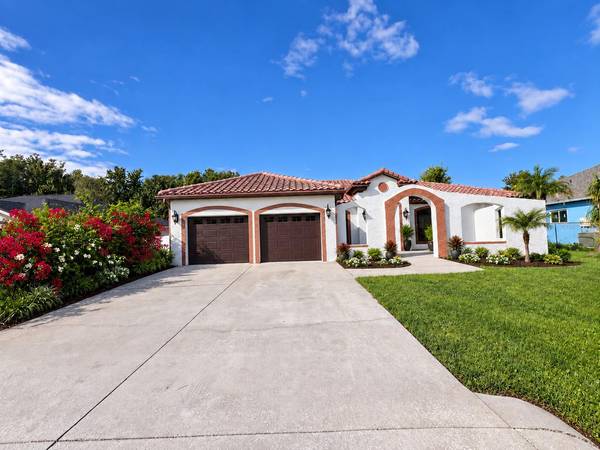 2416 REGENT WAY, Kissimmee, FL 34758