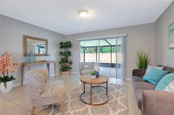 1802 GREEN RIDGE RD, Tampa, FL, 33619 photo 8