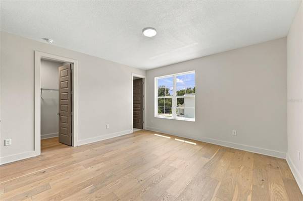 3203 W WYOMING AVE, Tampa, FL, 33611 photo 48