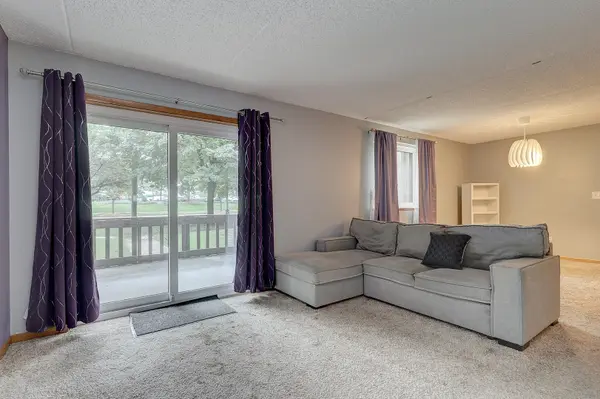 101 Caterpillar DR #1B, Joliet, IL 60436