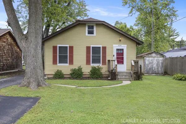 28W634 Malvin Albright ST, Warrenville, IL 60555