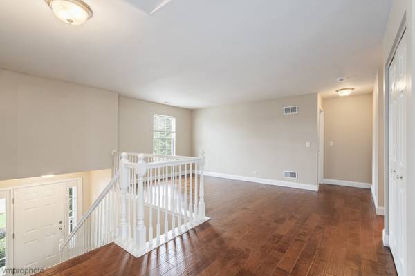 1582 Matthew DR #1582, Algonquin, IL 60102