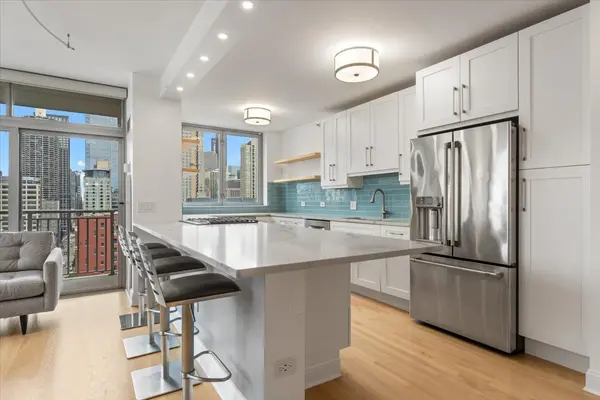 600 N Dearborn ST #1912, Chicago, IL 60654
