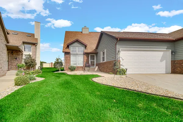 4 Constitution DR, Michigan City, IN 46360